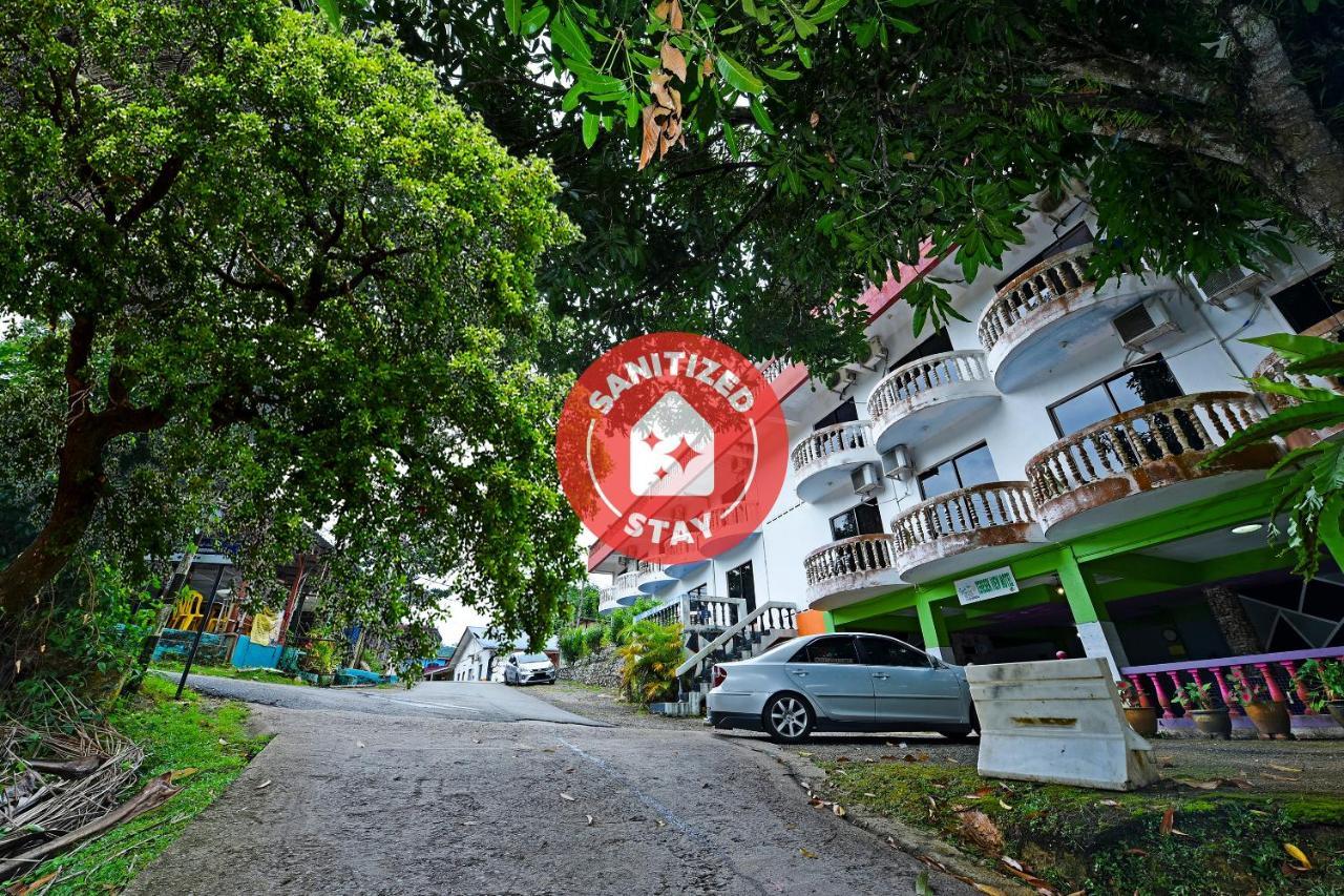 Oyo 90565 Teresek View Motel Куала-Тахан Экстерьер фото